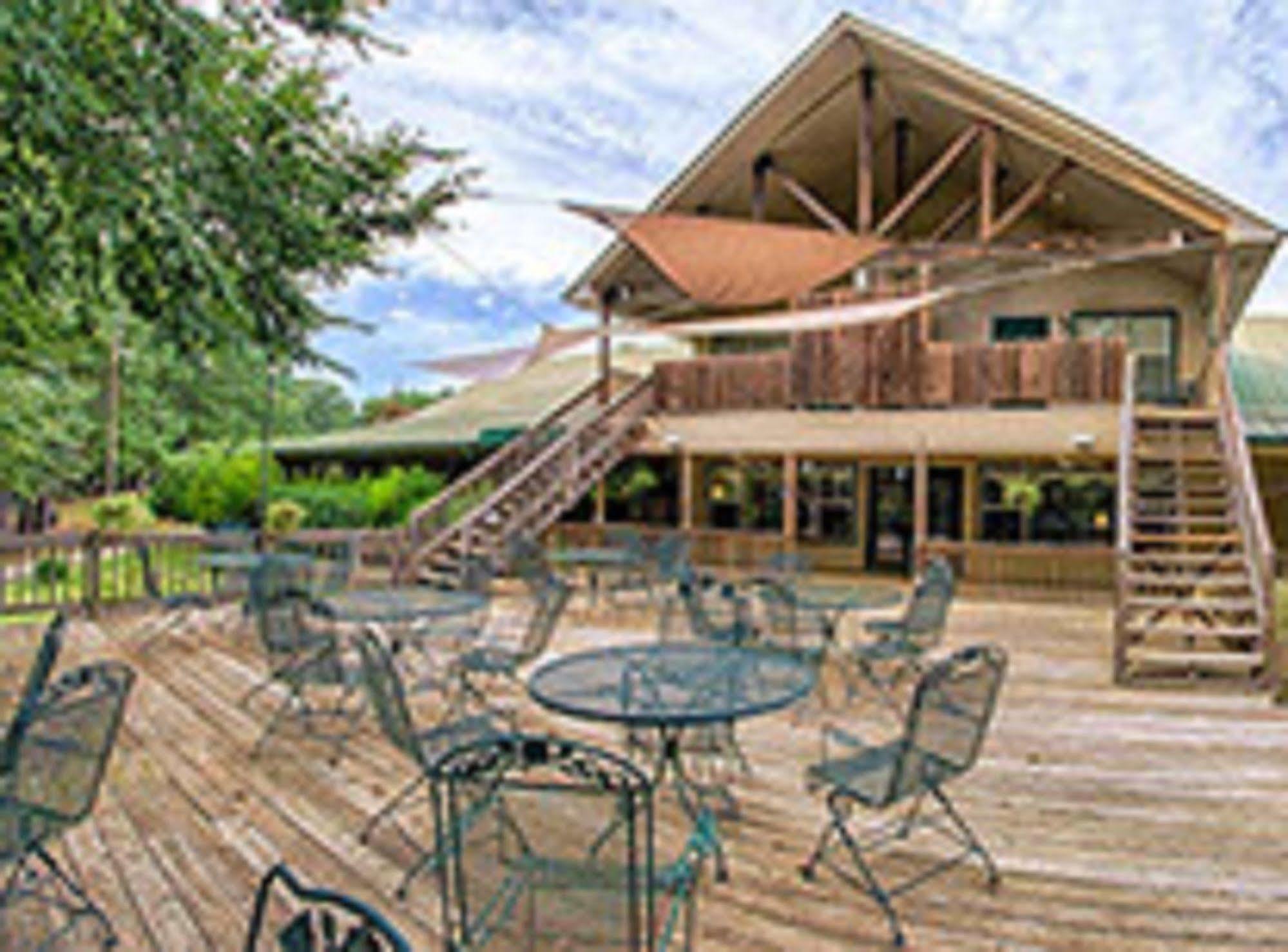 נאקוגדוצ'ז Pine Creek Country Inn מראה חיצוני תמונה