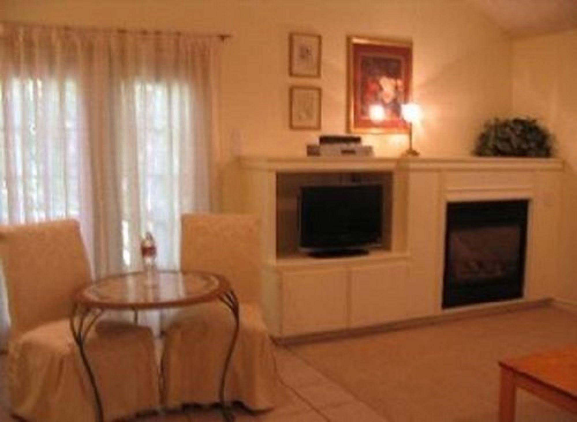 נאקוגדוצ'ז Pine Creek Country Inn מראה חיצוני תמונה