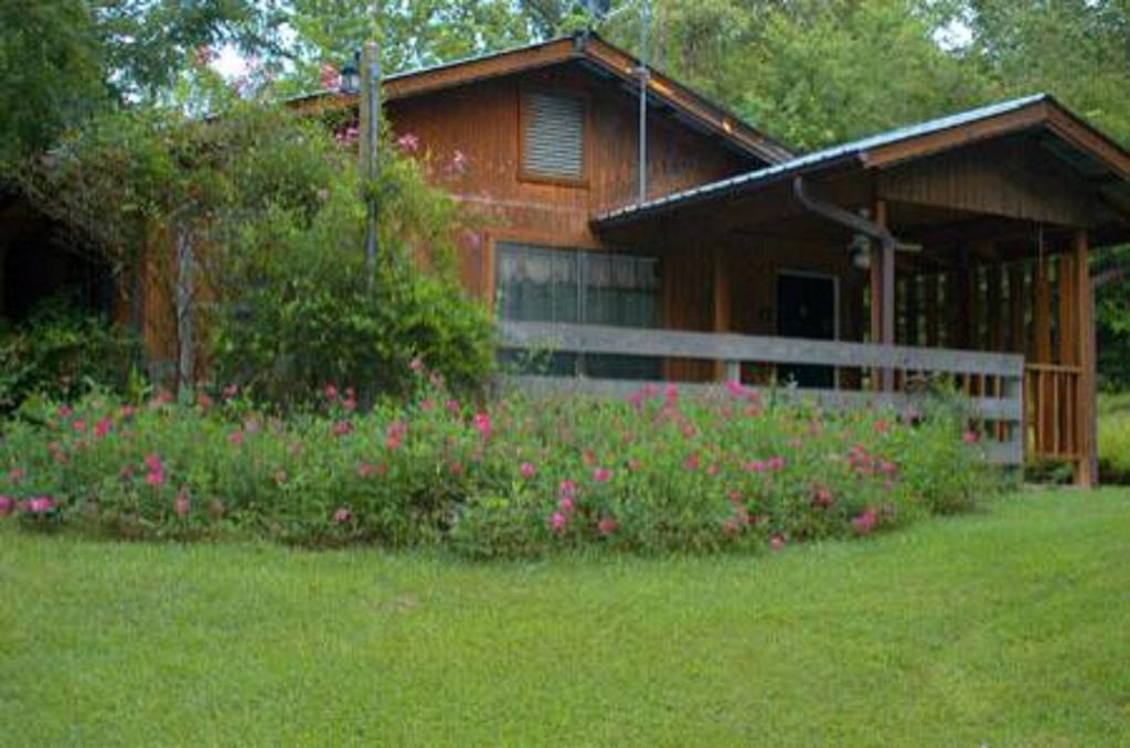 נאקוגדוצ'ז Pine Creek Country Inn מראה חיצוני תמונה